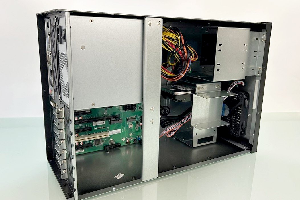 Промышленный компьютер Flint 2KG-3220